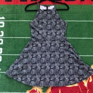 Forever 21 Flare Sleeveless Dress